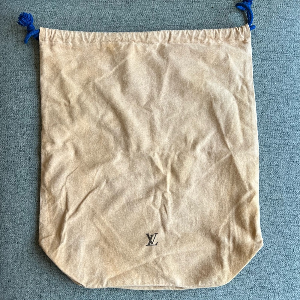 Louis Vuitton Vintage drawstring dustbag